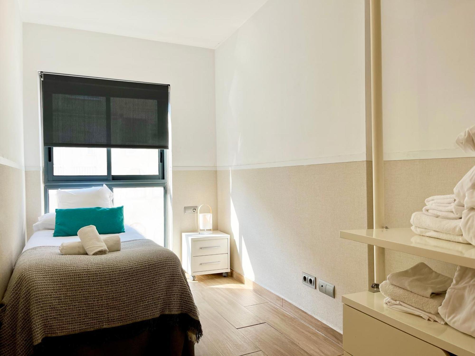 Feelathome Mozart Apartments Barcelona Exteriör bild