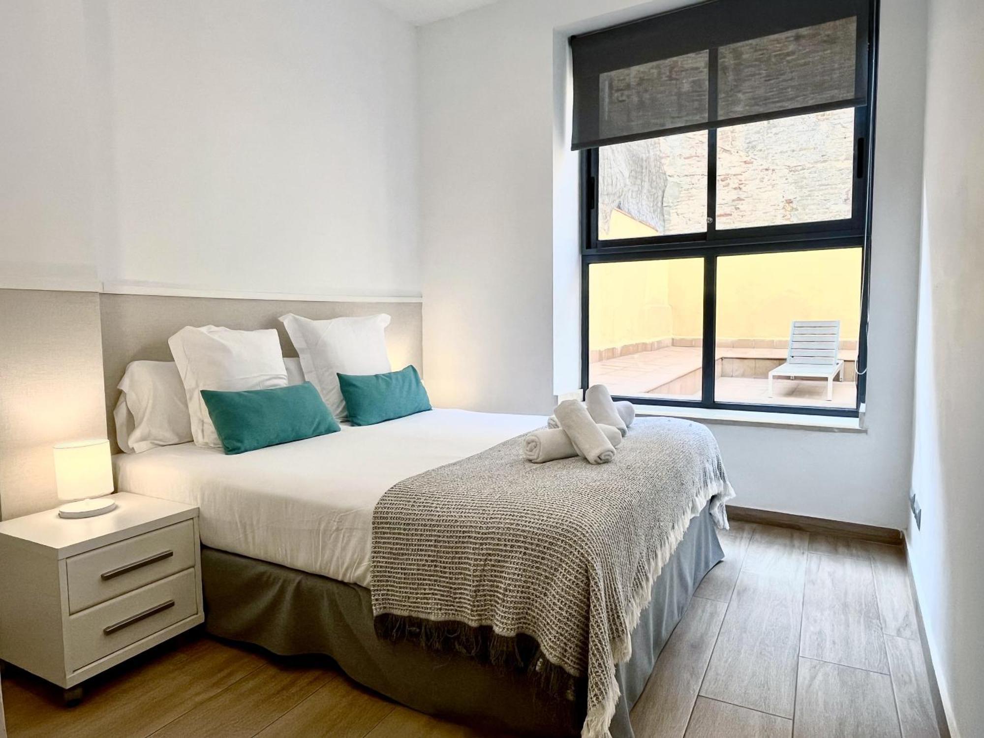 Feelathome Mozart Apartments Barcelona Exteriör bild